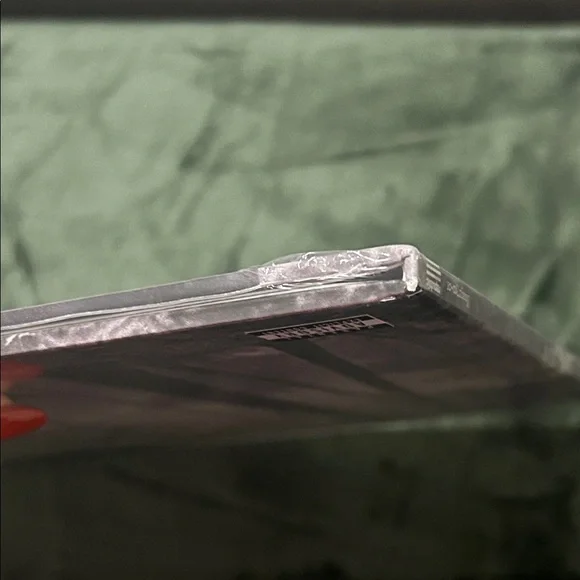 Taylor Swift Folklore Vinyl Album - brand new - Picture 4 of 8